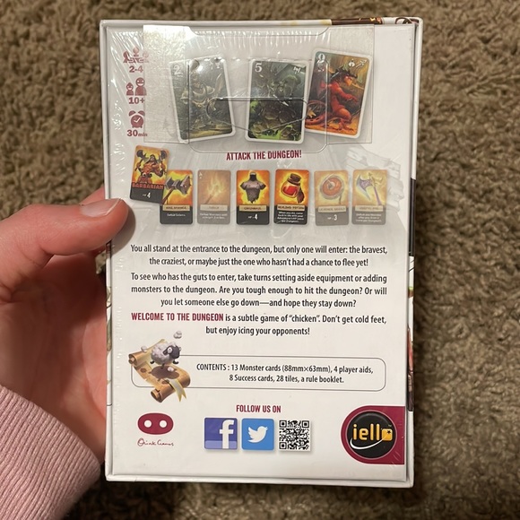 Welcome to the Dungeon Card Game - Picture 2 of 2
